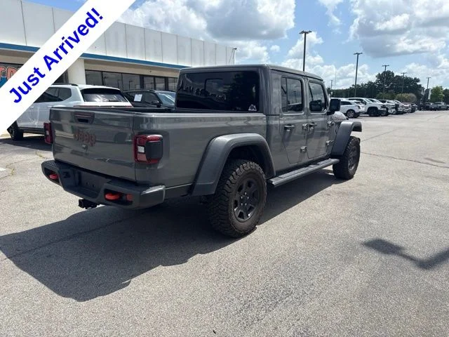 Used 2021 Gray Jeep Mojave image 3