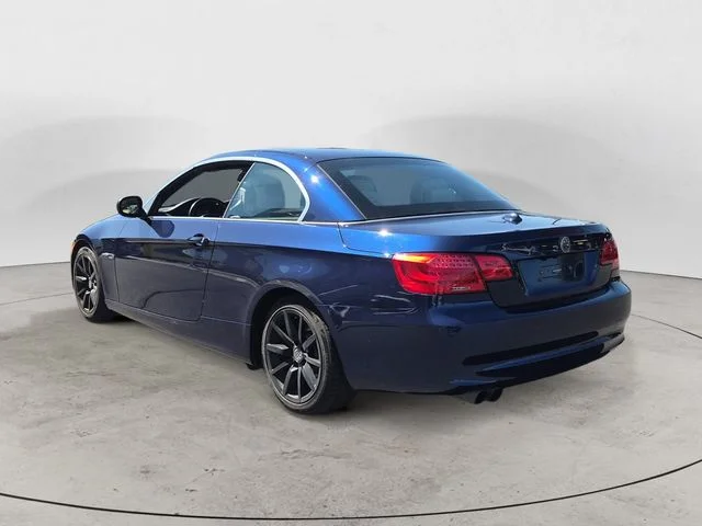 Used 2012 Deep Sea Blue Metallic BMW 328i image 7