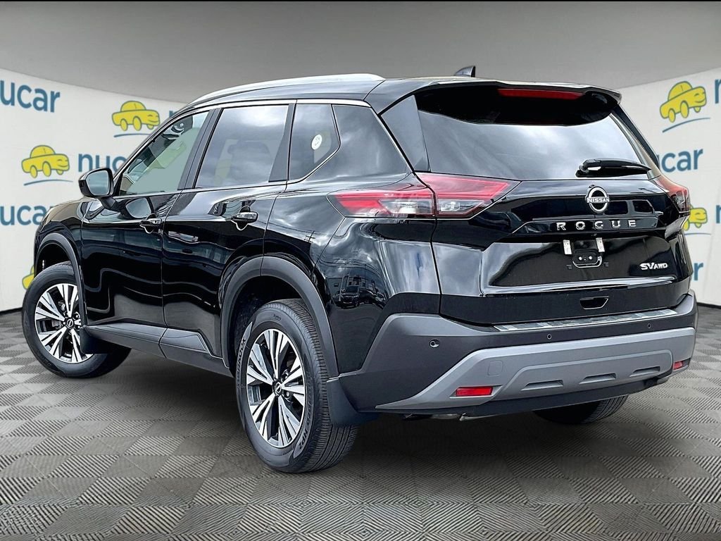Used 2023 Black Nissan SV image 4