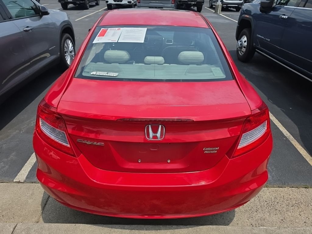 Used 2013 Red Honda EX image 9