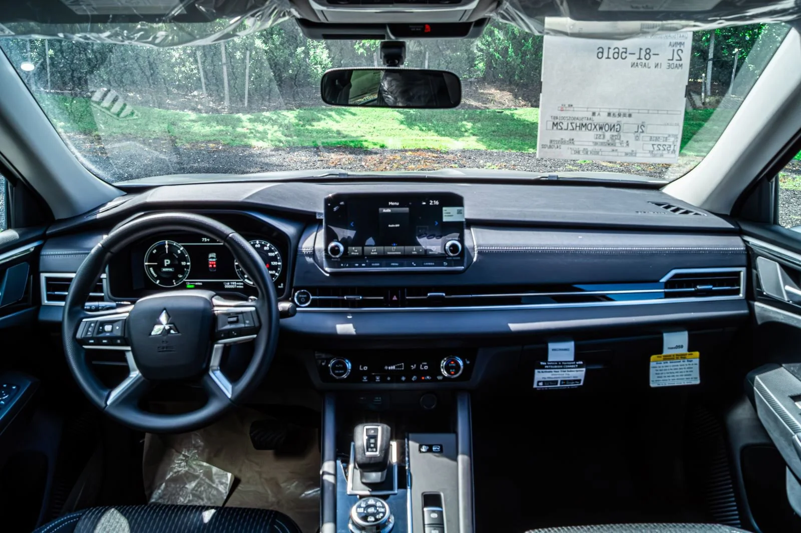 2025 Mitsubishi Outlander Plug-in Hybrid ES - Photo 16