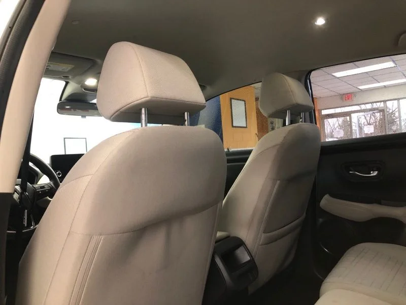 Used 2024  Honda LX image 16
