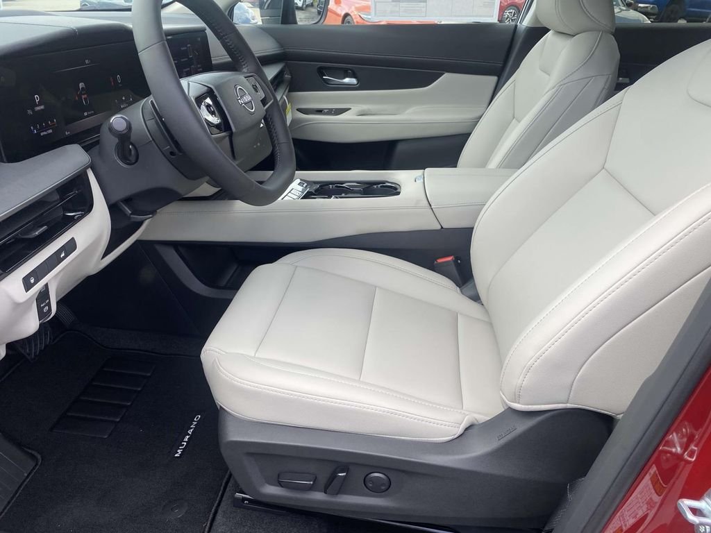 2025 Nissan Murano SV - Photo 12