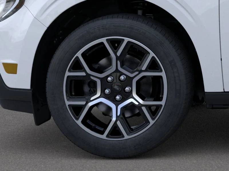 New 2026 Oxford White Ford Lariat® image 20