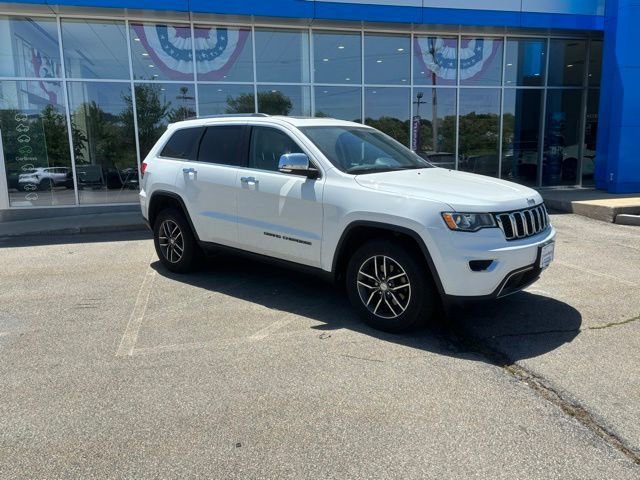 Used 2017 Jeep Grand Cherokee Limited with VIN 1C4RJFBG2HC886463 for sale in Amesbury, MA
