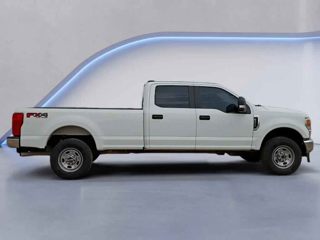Used 2022 Oxford White Ford XL image 6