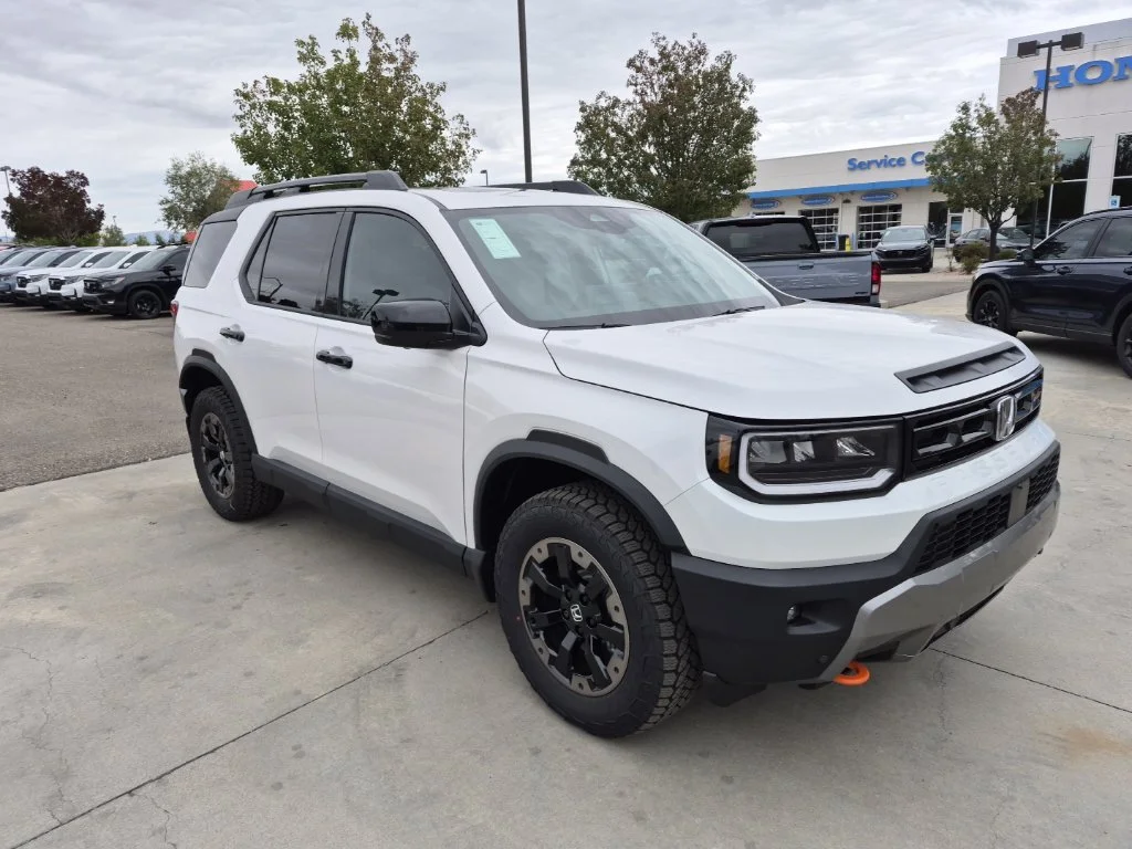 New 2026 Platinum White Pearl Honda TrailSport Elite image 7
