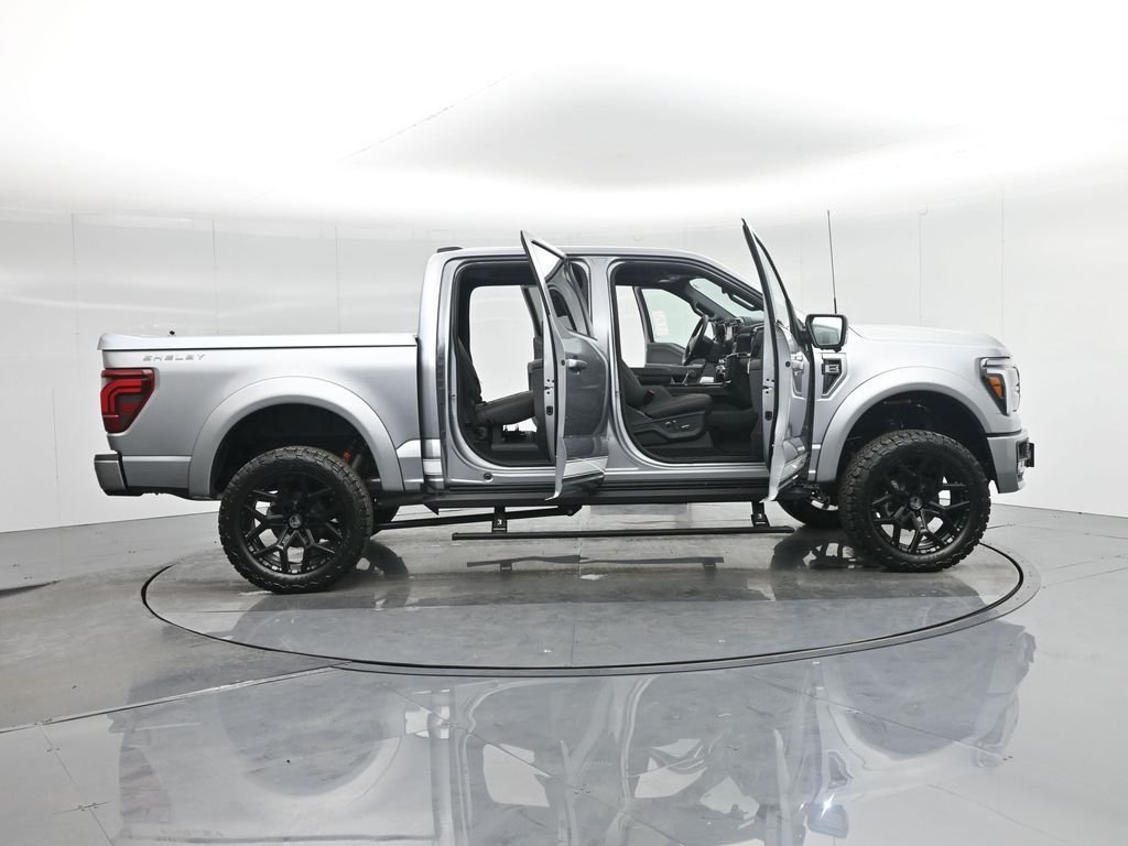 New 2025 Iconic Silver Metallic Ford Lariat image 4