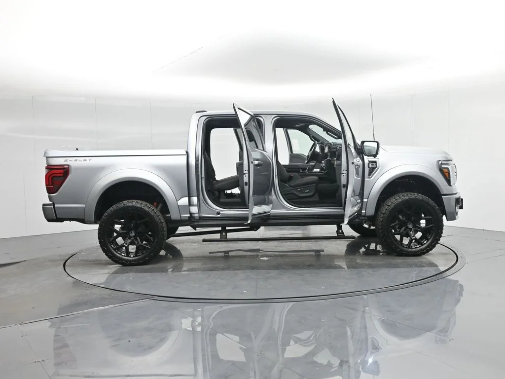 2025 Ford F-150 Lariat - Photo 4