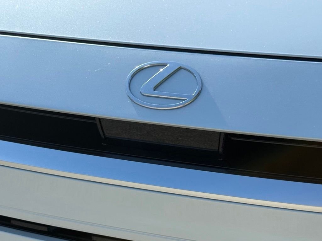 New 2026 Wind Chill Pearl Lexus TX 500h F SPORT PERFORMANCE PREMIUM AWD image 6