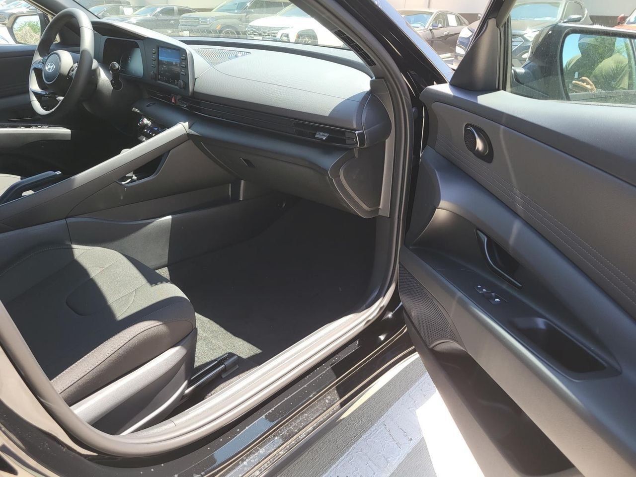 New 2026 Abyss Black Hyundai SEL Sport image 7