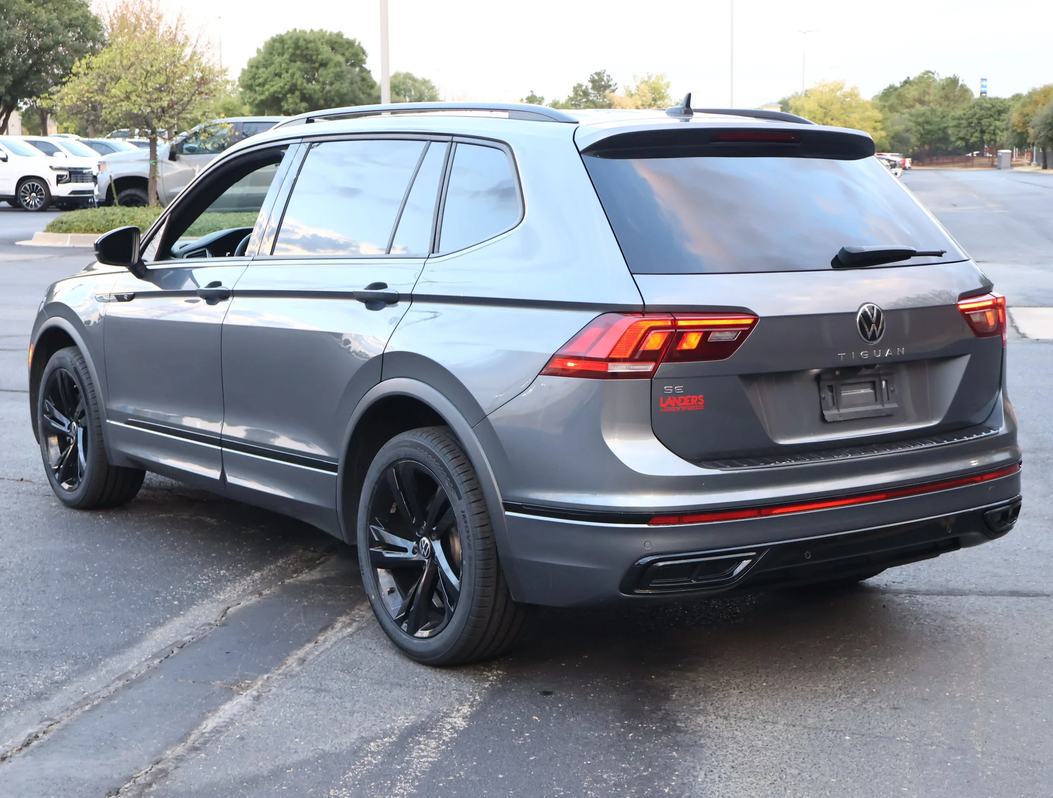Used 2023 Gray Volkswagen SE R-Line Black image 7