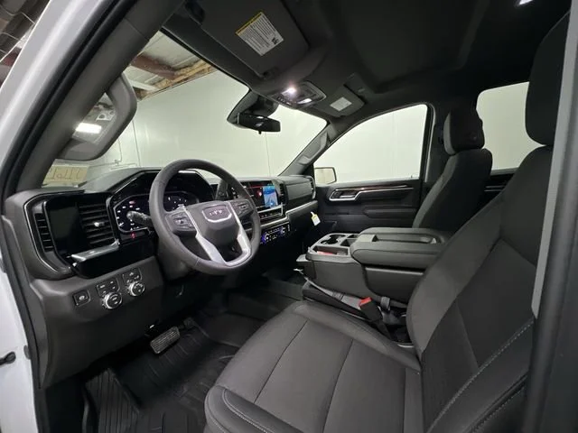 2026 GMC Sierra 1500 SLE - Photo 10