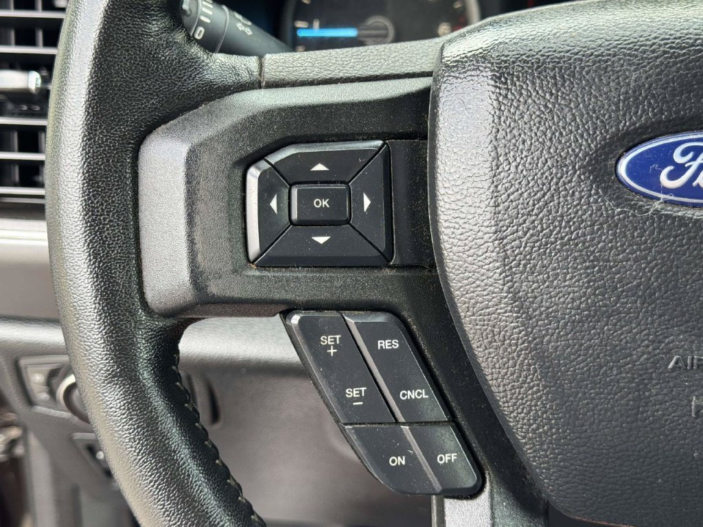 Used 2019 Red Ford XLT image 12