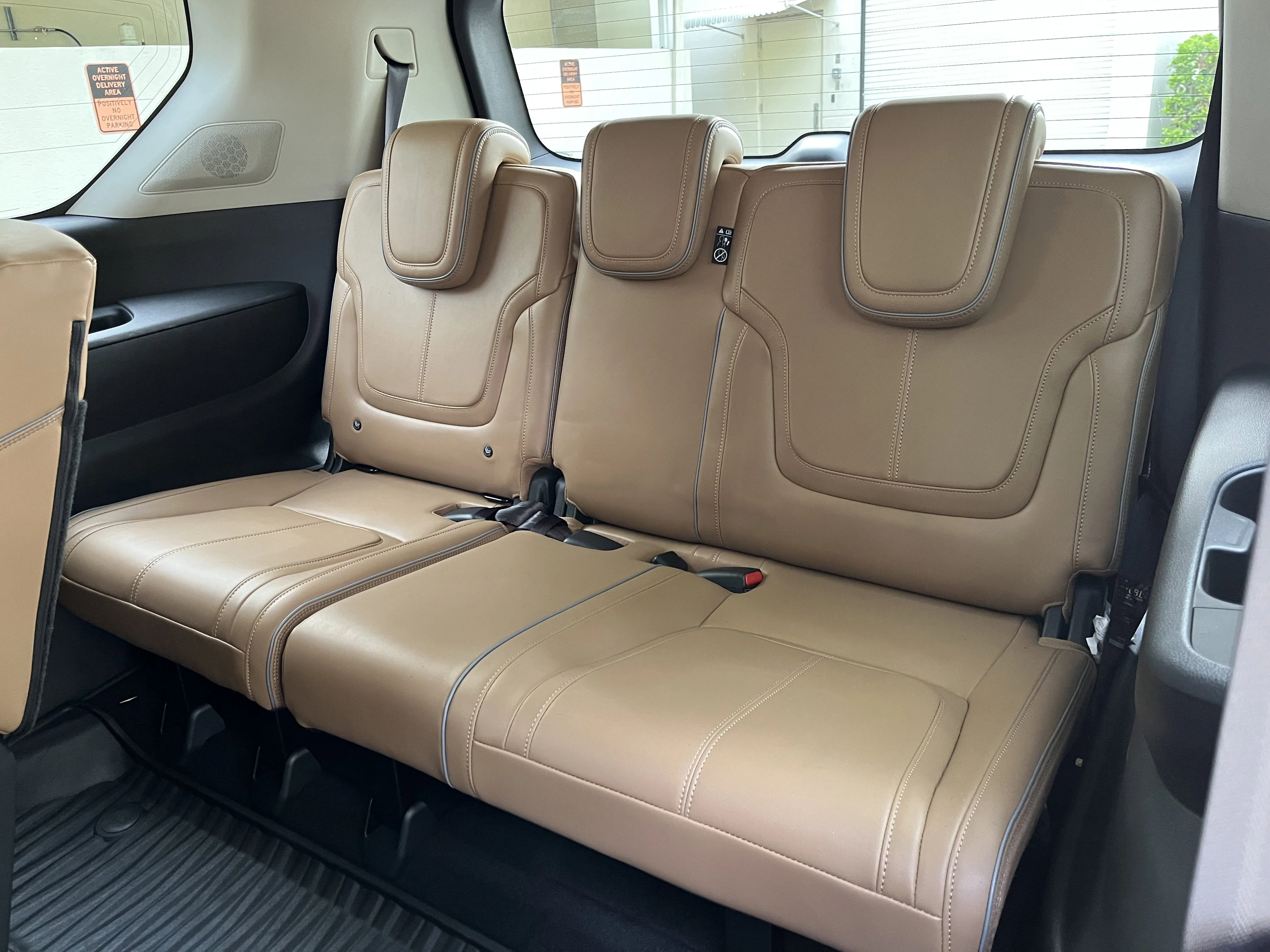 Used 2025 Anthracite Gray INFINITI SENSORY image 18