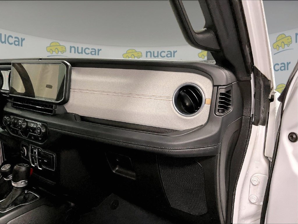 Used 2024 White Jeep Sahara 4xe image 13