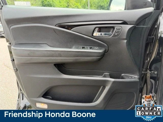 Used 2021 Purple Honda Elite image 14
