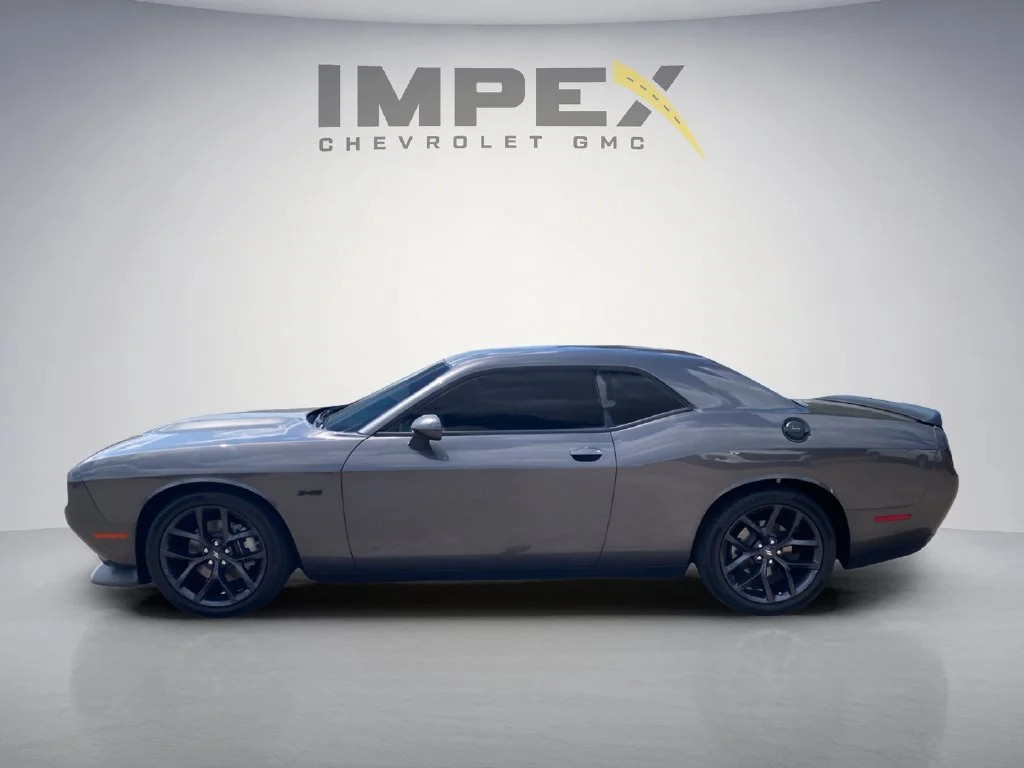 Used 2023  Dodge R/T image 2