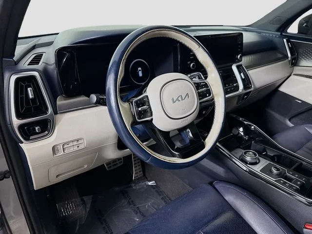 Used 2022 Gray Kia SX Prestige image 9