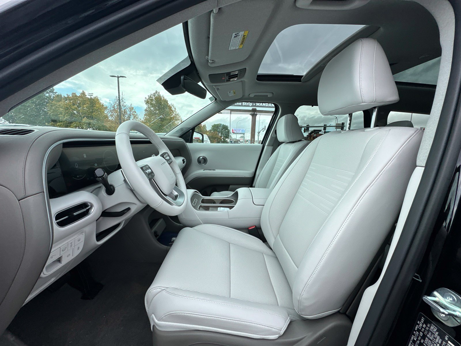 New 2027 Black Hyundai Limited AWD image 10