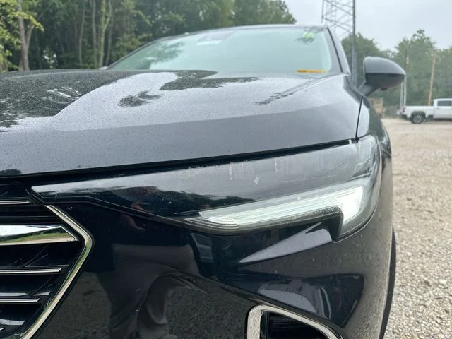 Used 2021 Black Buick Essence image 50