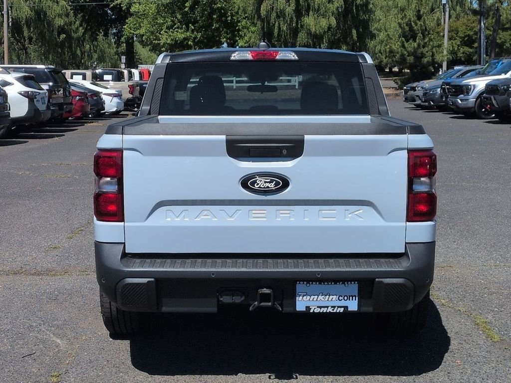 New 2026 Space White Metallic Ford XLT image 37