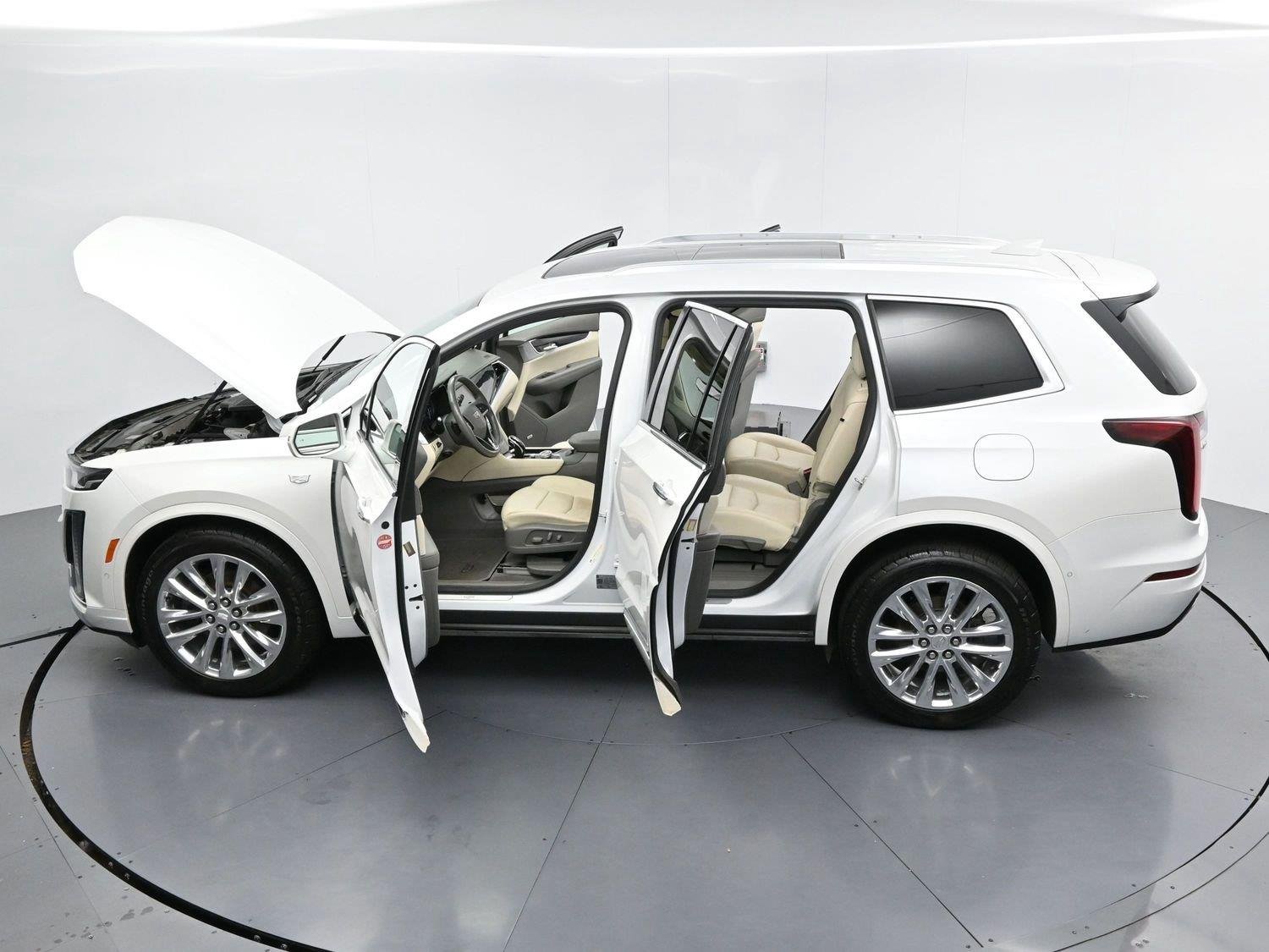 Used 2020 CRYSTAL WHITE TRICOAT Cadillac AWD Premium Luxury image 41