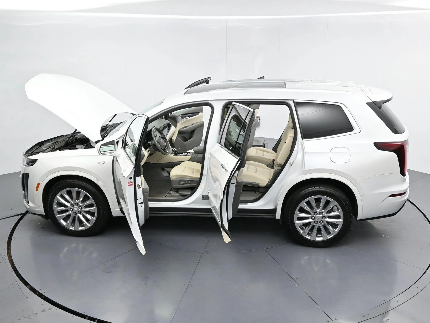 Used 2020 CRYSTAL WHITE TRICOAT Cadillac AWD Premium Luxury image 41