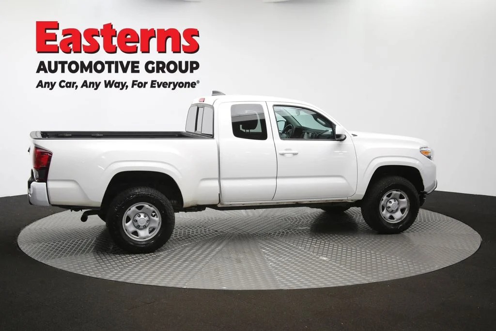 Used 2021 White Toyota SR image 41