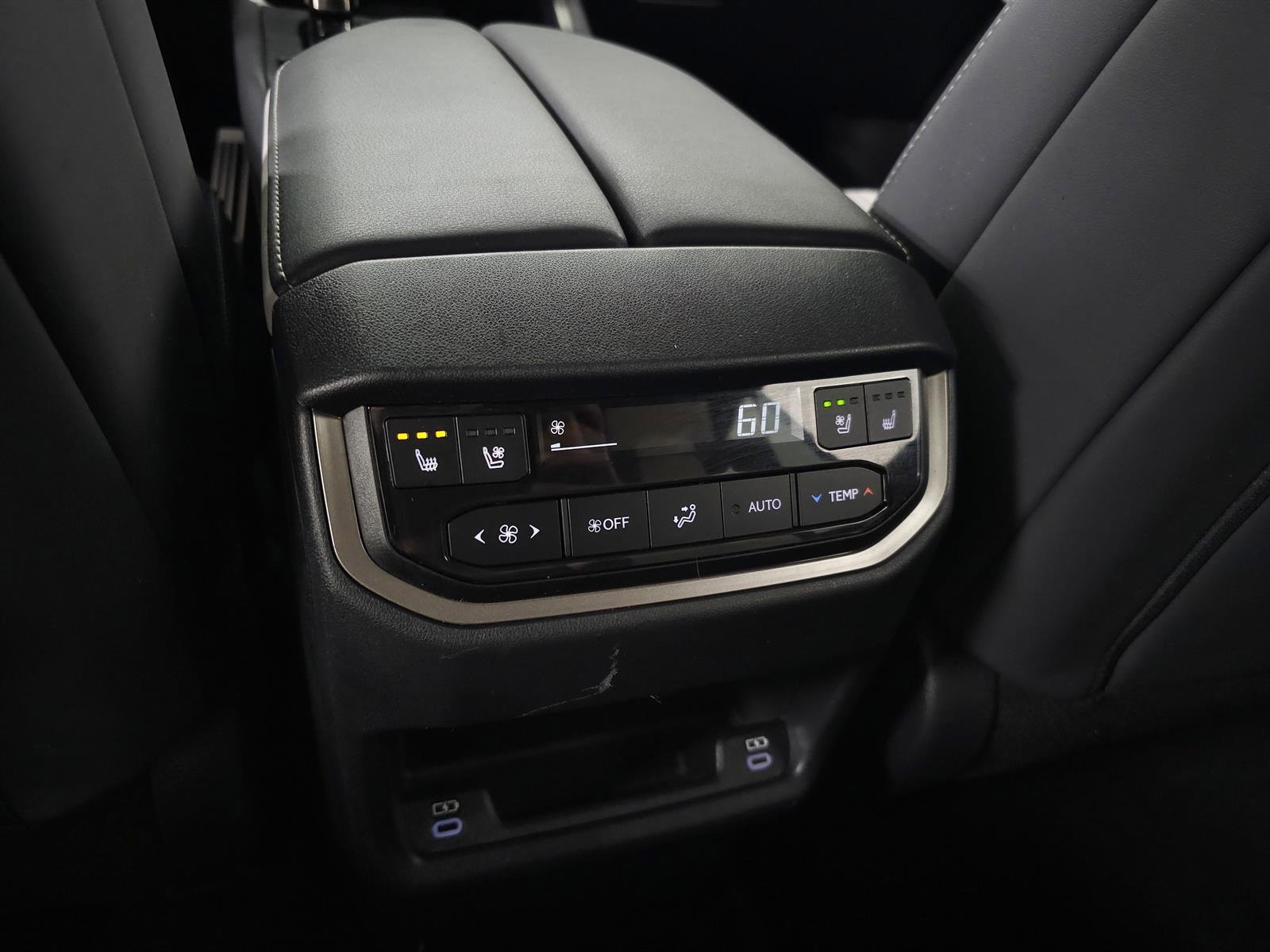 Certified Used 2024 White Lexus F SPORT PREMIUM image 33