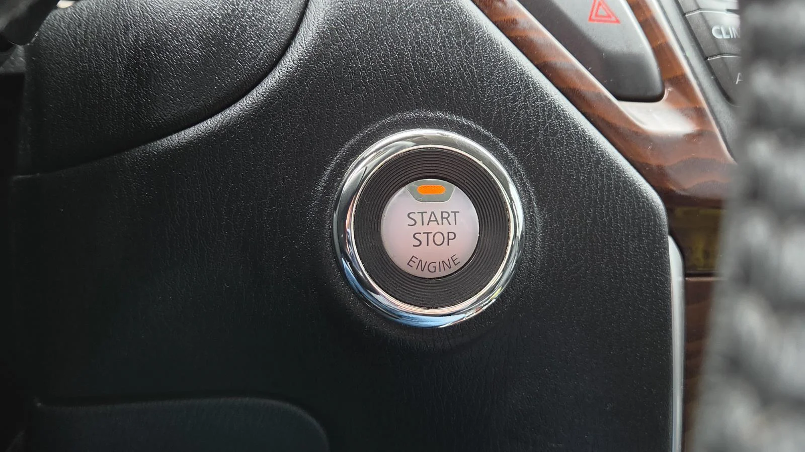 Used 2018 Gun Metallic Nissan Platinum image 28