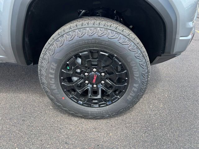 New 2026 Sterling Metallic GMC Elevation image 9