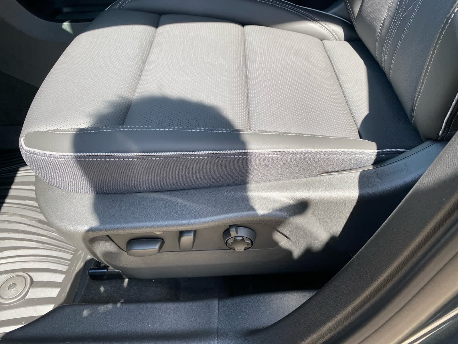 2026 Buick Envision Avenir - Photo 10