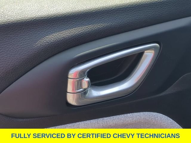 Used 2024 Gray Jeep Latitude image 22