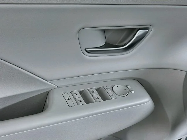 New 2027 Green Hyundai Limited image 10