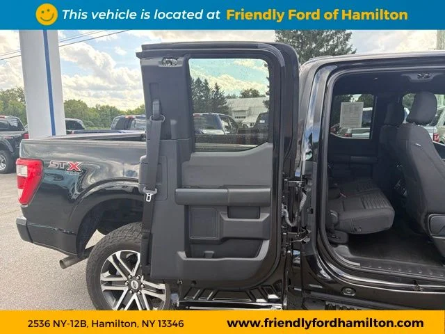 Used 2023 Black Metallic Ford XL image 41