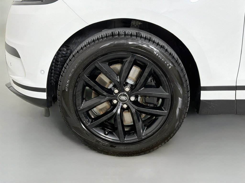 Used 2026 White Land Rover S image 33