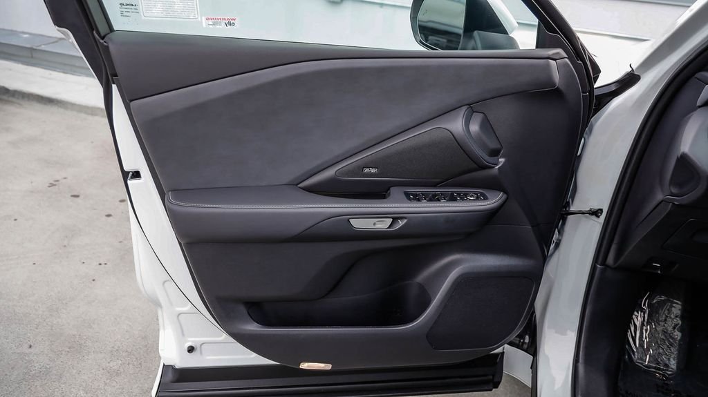 Used 2025 Pearl Lexus 350 Luxury image 26