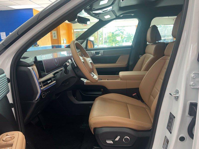 New 2027 White Hyundai Limited AWD image 17