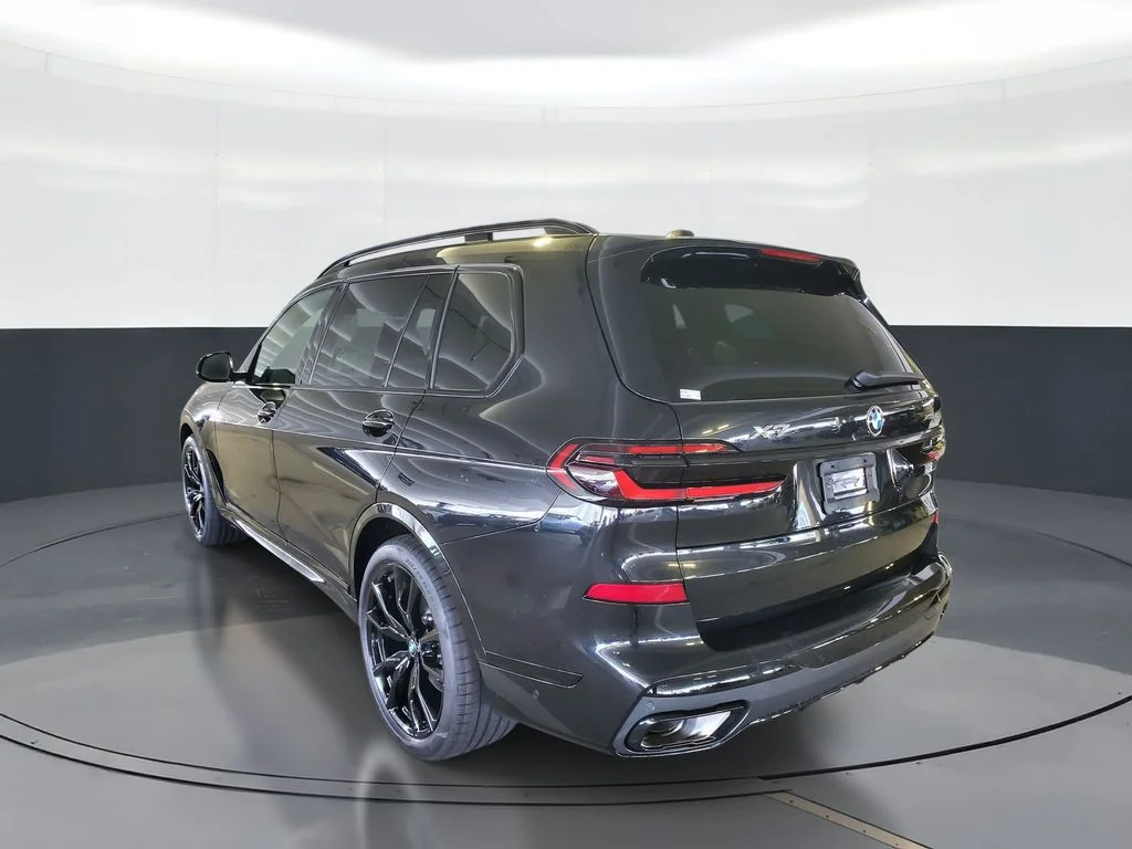 New 2027 Black BMW xDrive40i image 4