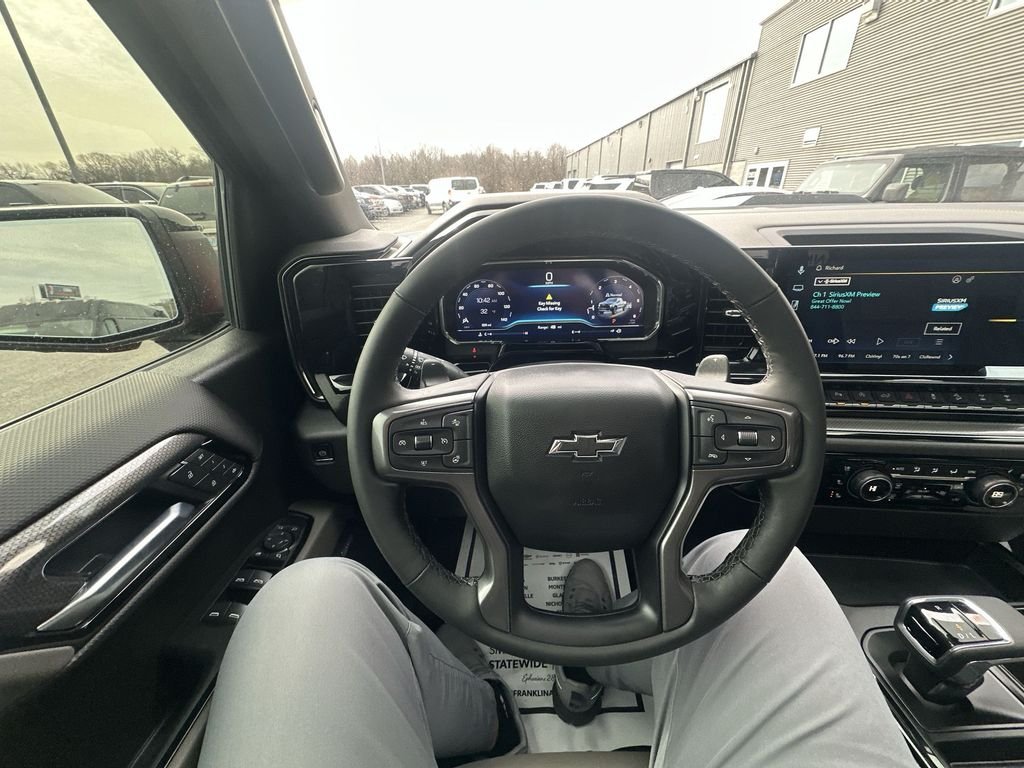 Used 2025 Red Chevrolet ZR2 image 20