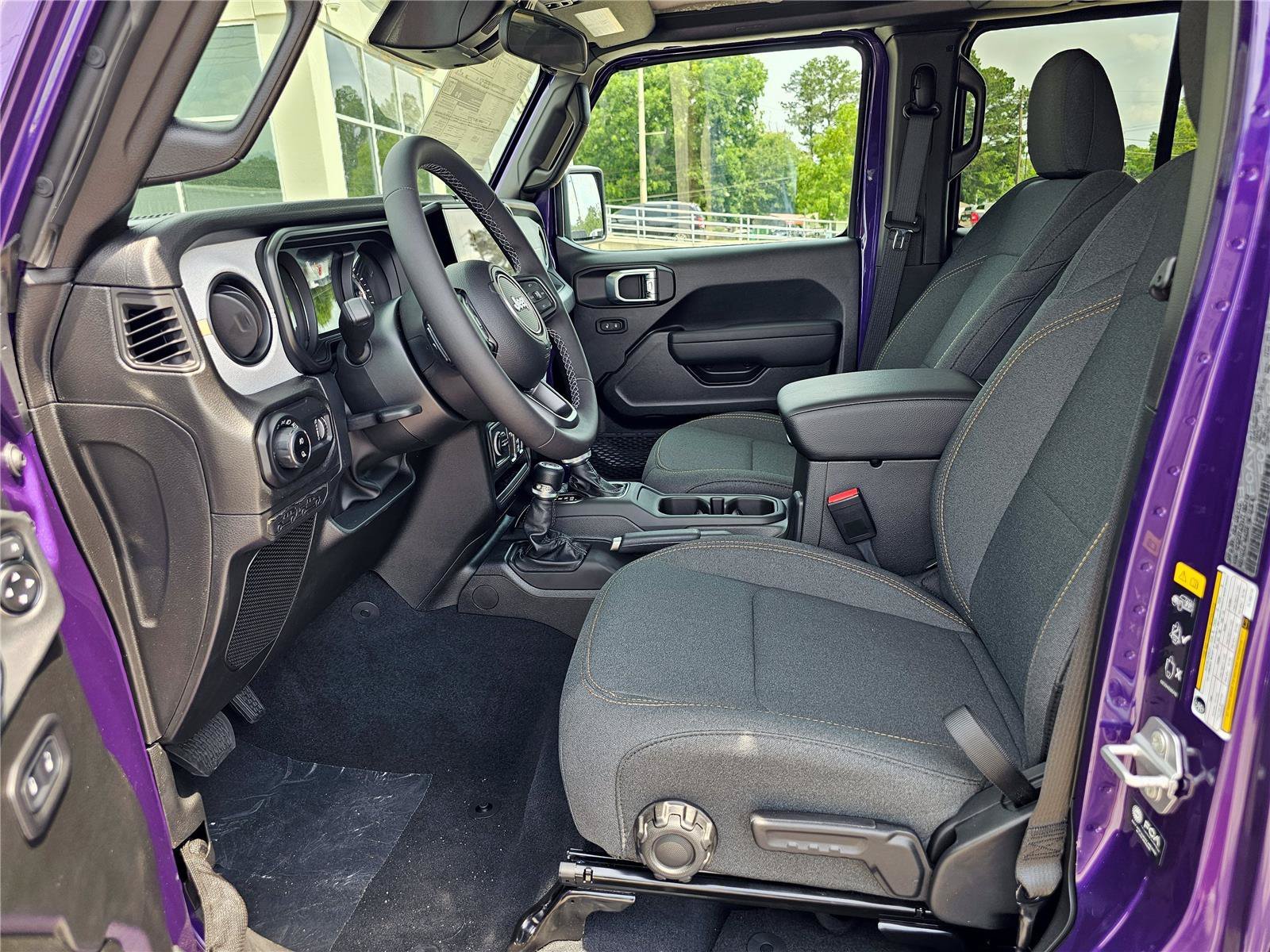 New 2026 Reign Jeep Sport S image 17
