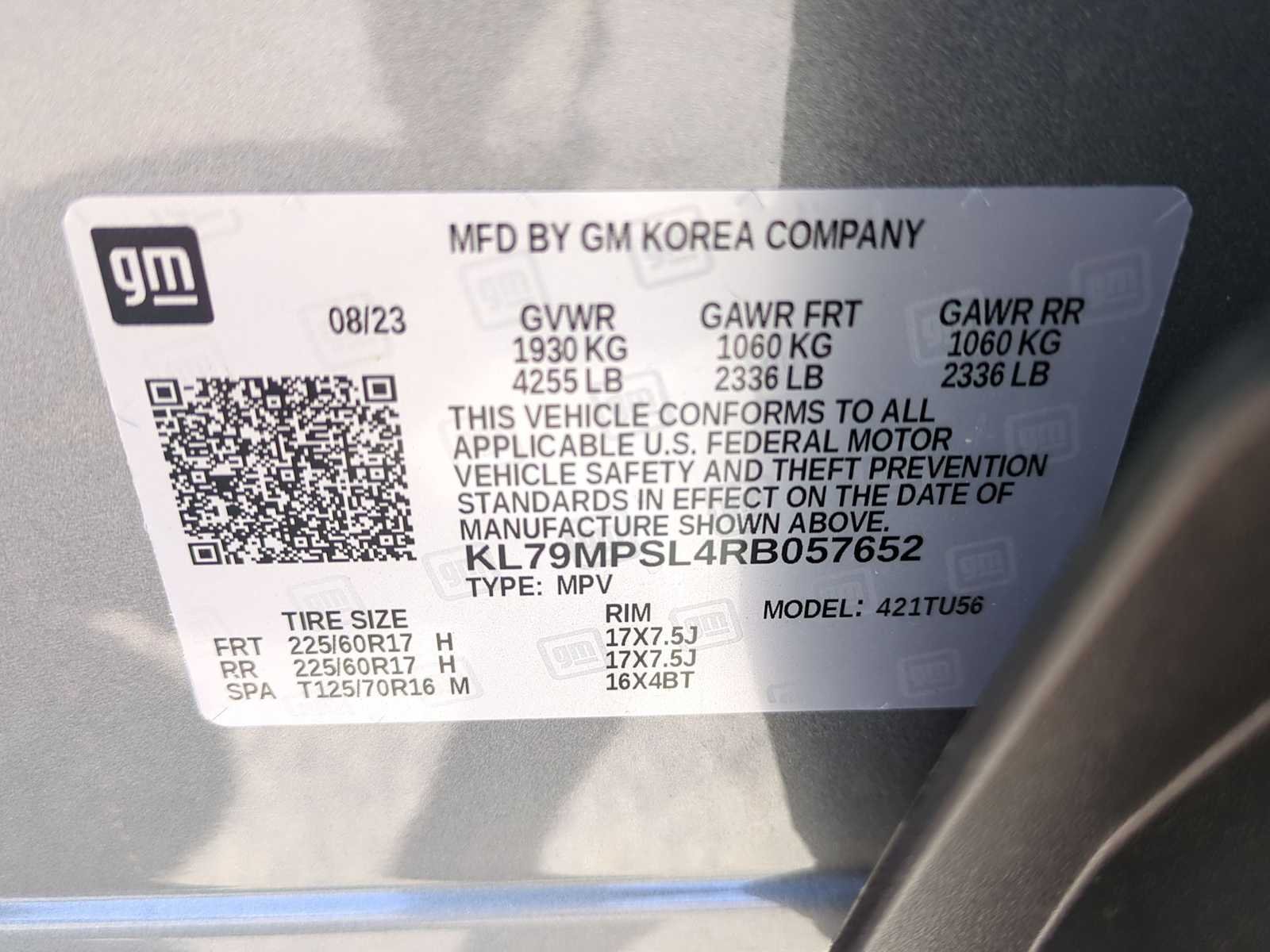 Used 2024 Sterling Gray Metallic Chevrolet LT image 29