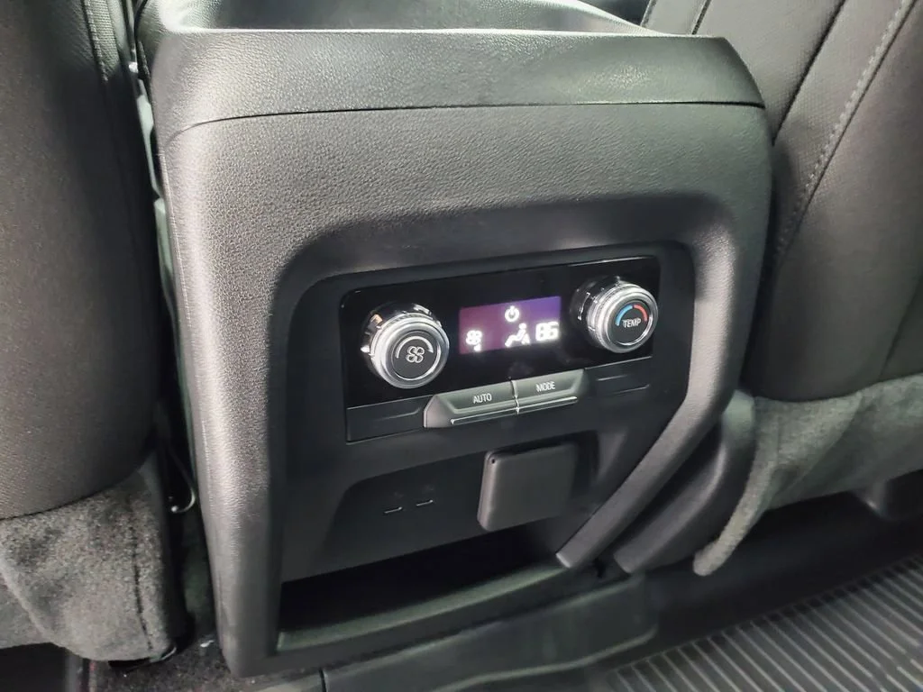 2026 GMC Acadia Elevation - Photo 27