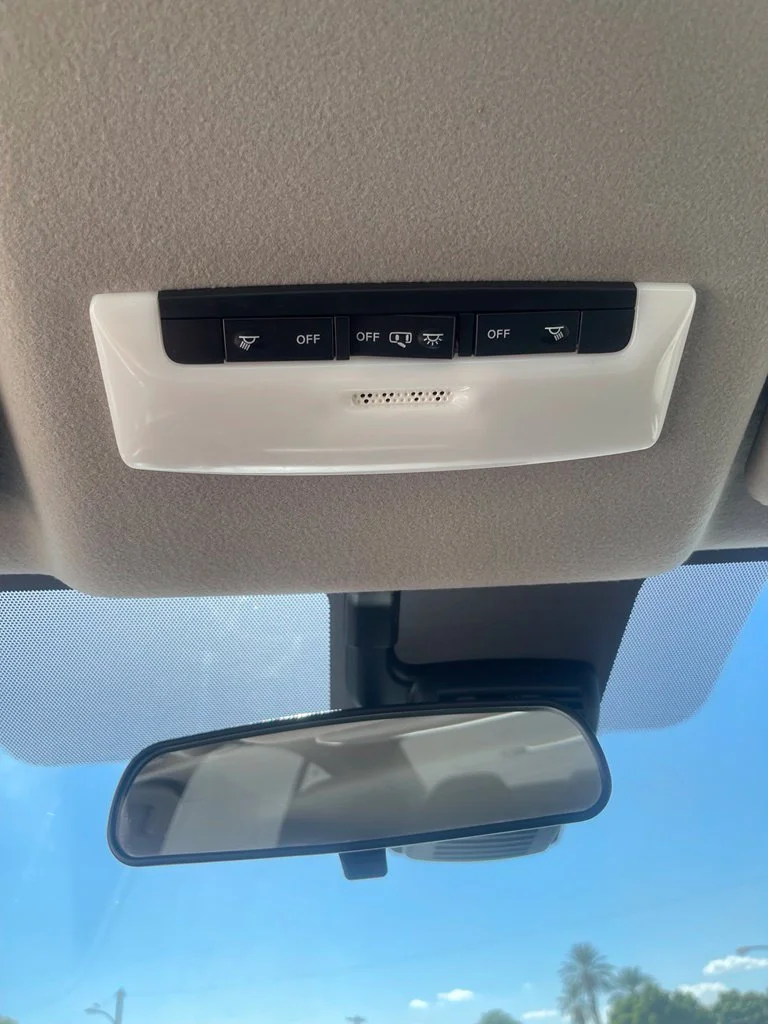 2023 Nissan Versa Sedan SV - Photo 23