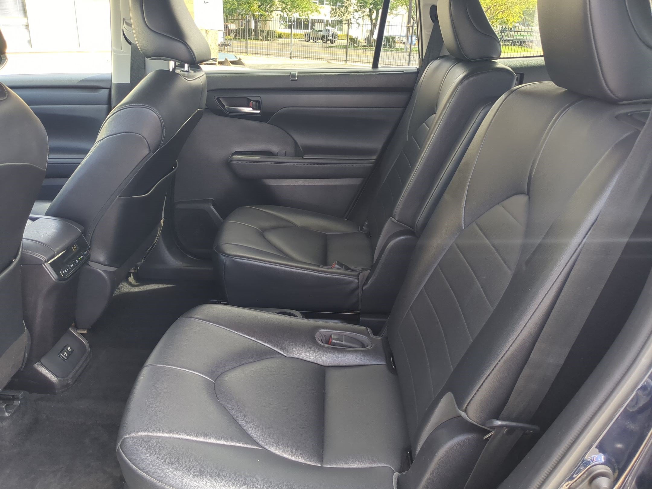 Used 2021 Blueprint Toyota XLE image 27