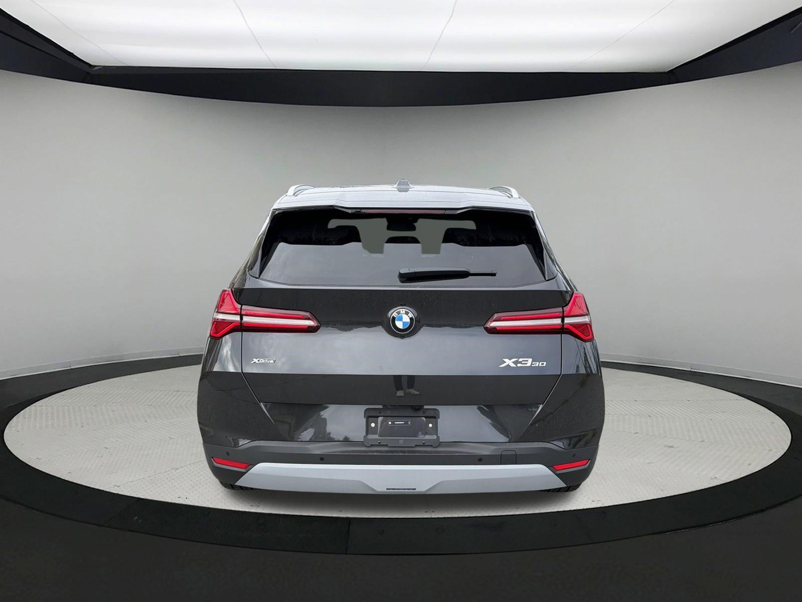 New 2026 Dark Graphite Metallic BMW 30 xDrive image 5