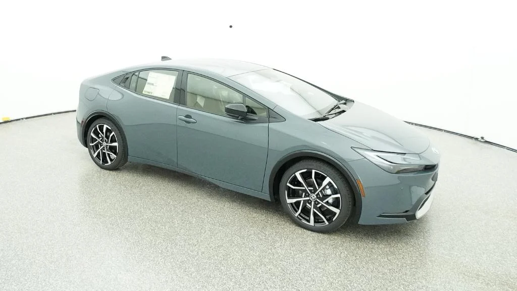 New 2026 Guardian Gray Toyota XSE image 14