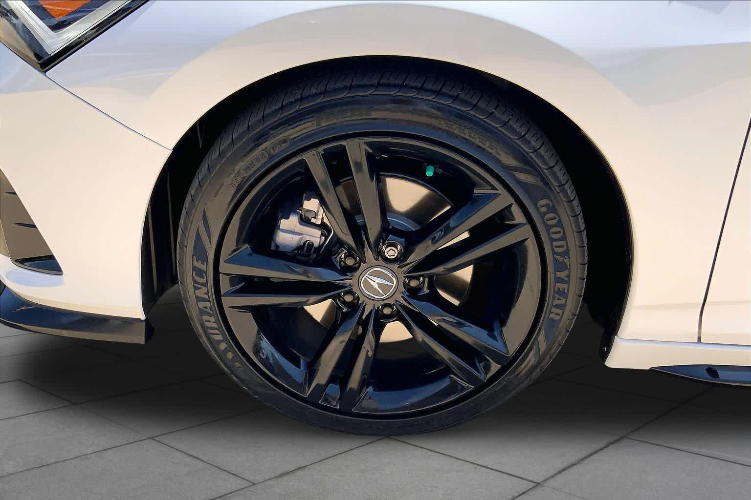 Used 2026 Platinum White Pearl Acura w/A-Spec Package image 10