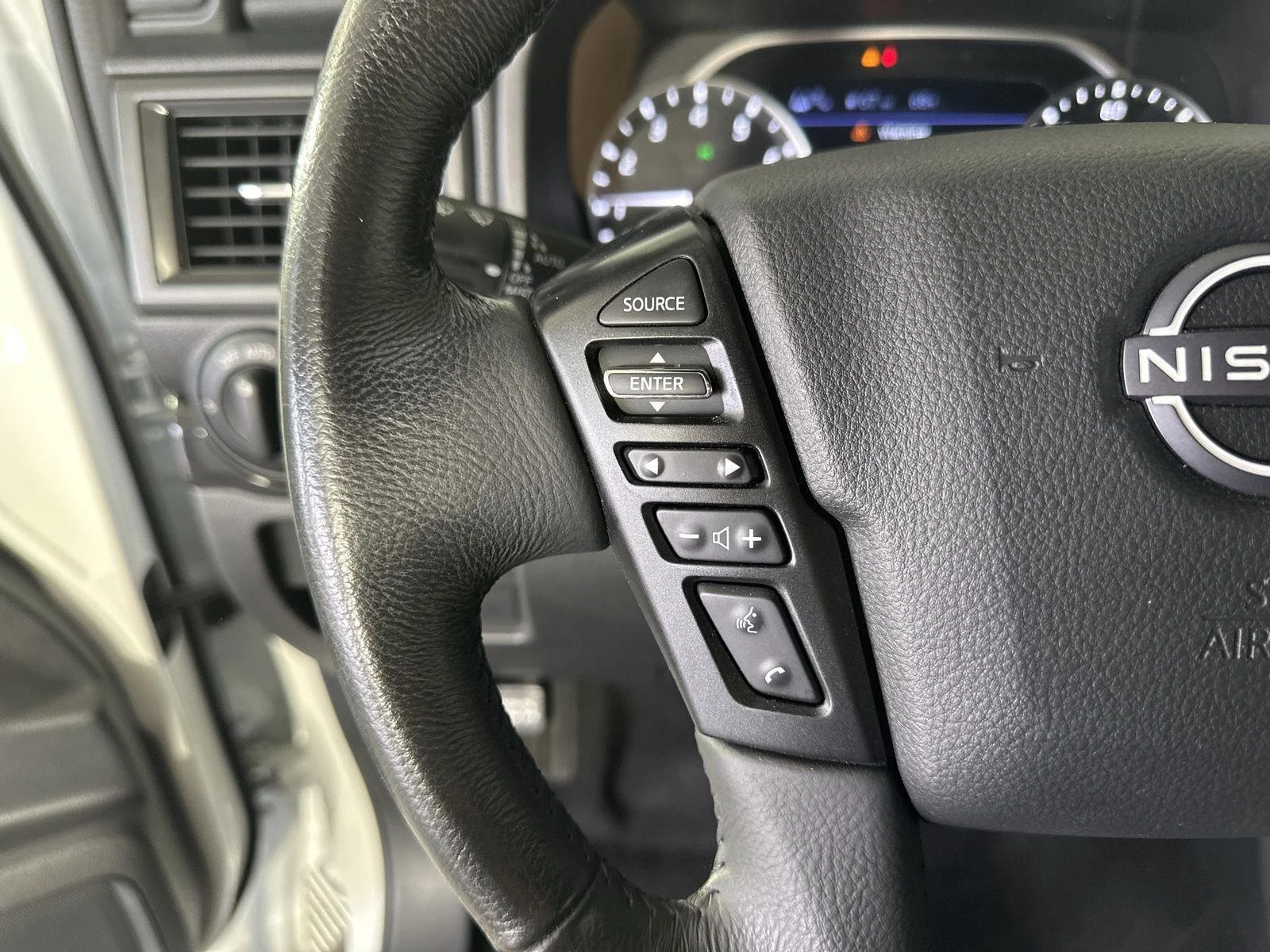 Used 2024 Glacier White Nissan SV image 12